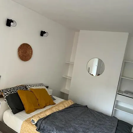 Quai De Seine // Proche Docks // Proche Des Transports // Calme Et Apartamento
